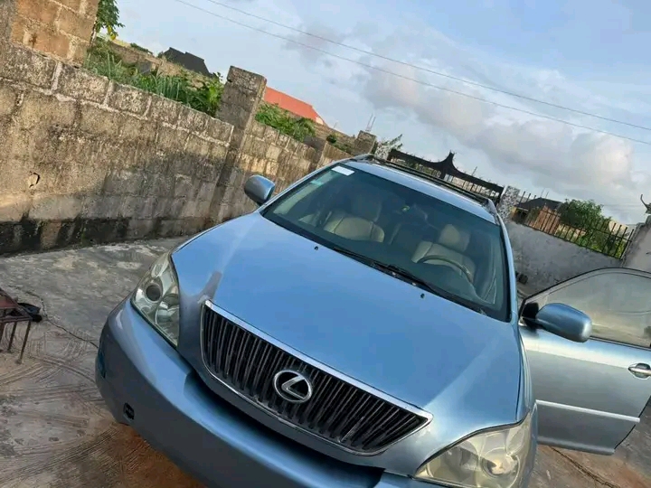 2005 Lexus RX 330