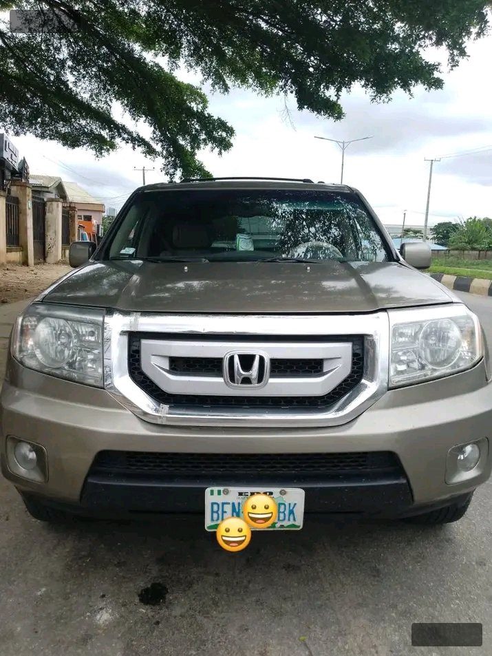 2010 Honda Pilot โ photo 1