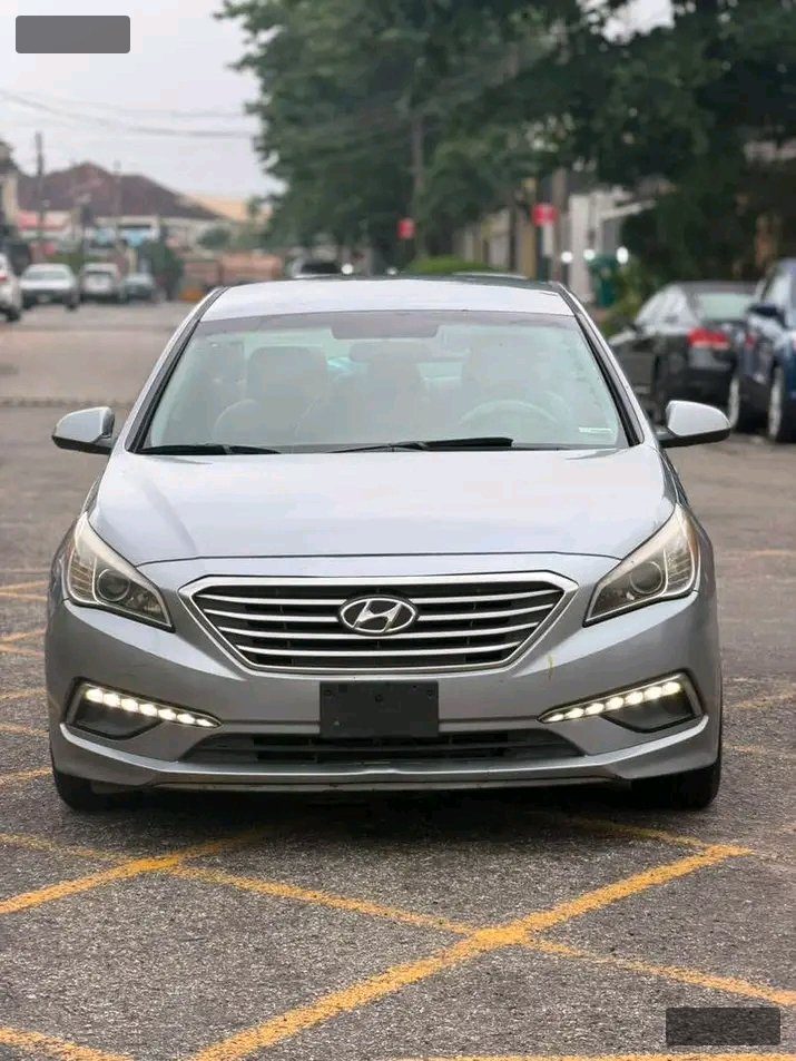 2015 Hyundai Sonata โ photo 1