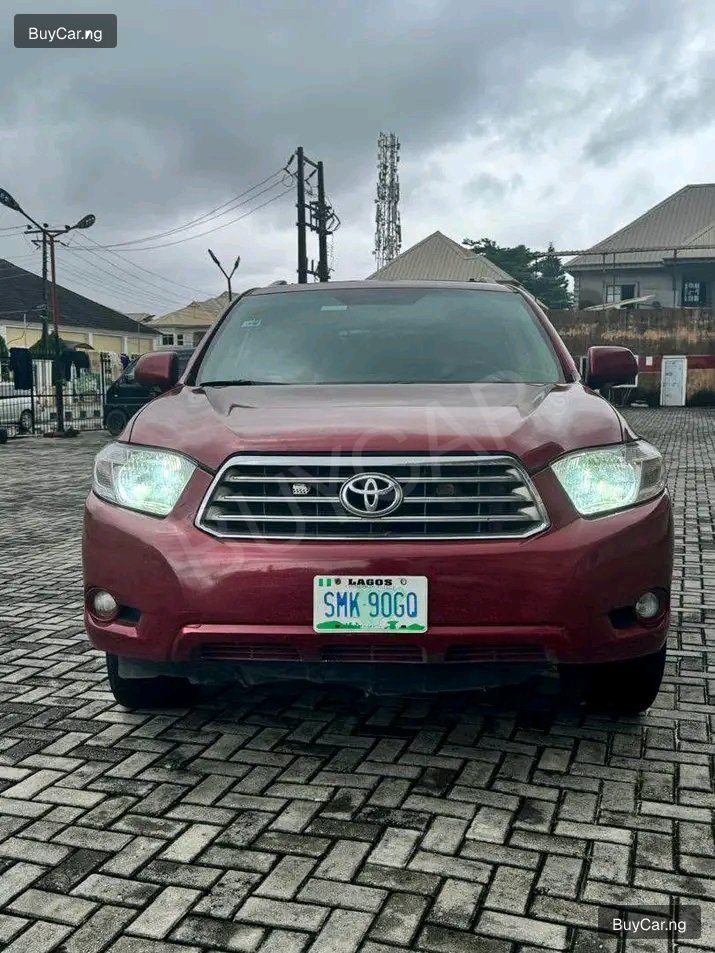 2010 Toyota Highlander โ photo 1