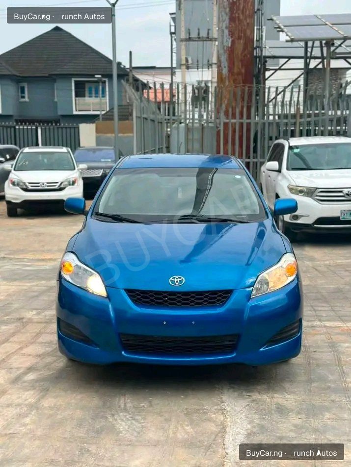 2009 Toyota Matrix โ photo 1