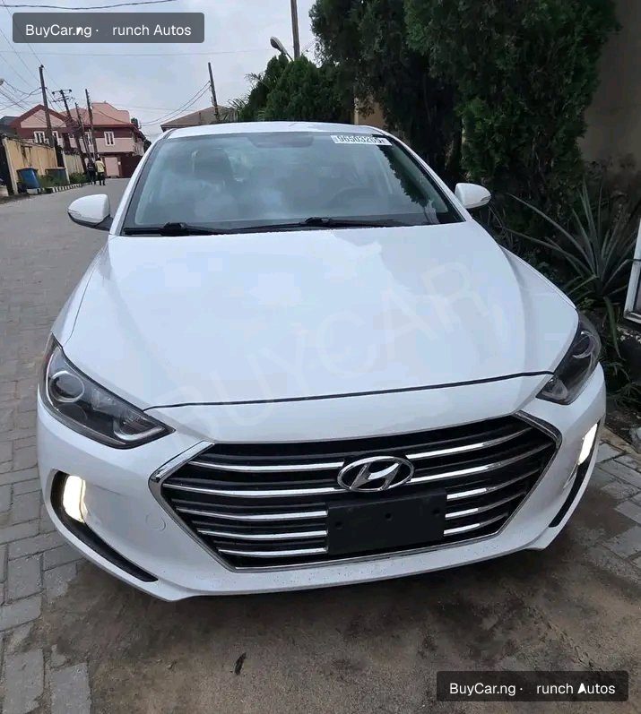 2017 Hyundai Elantra โ photo 1