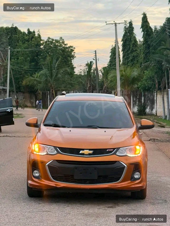 2017 Chevrolet Sonic โ photo 1