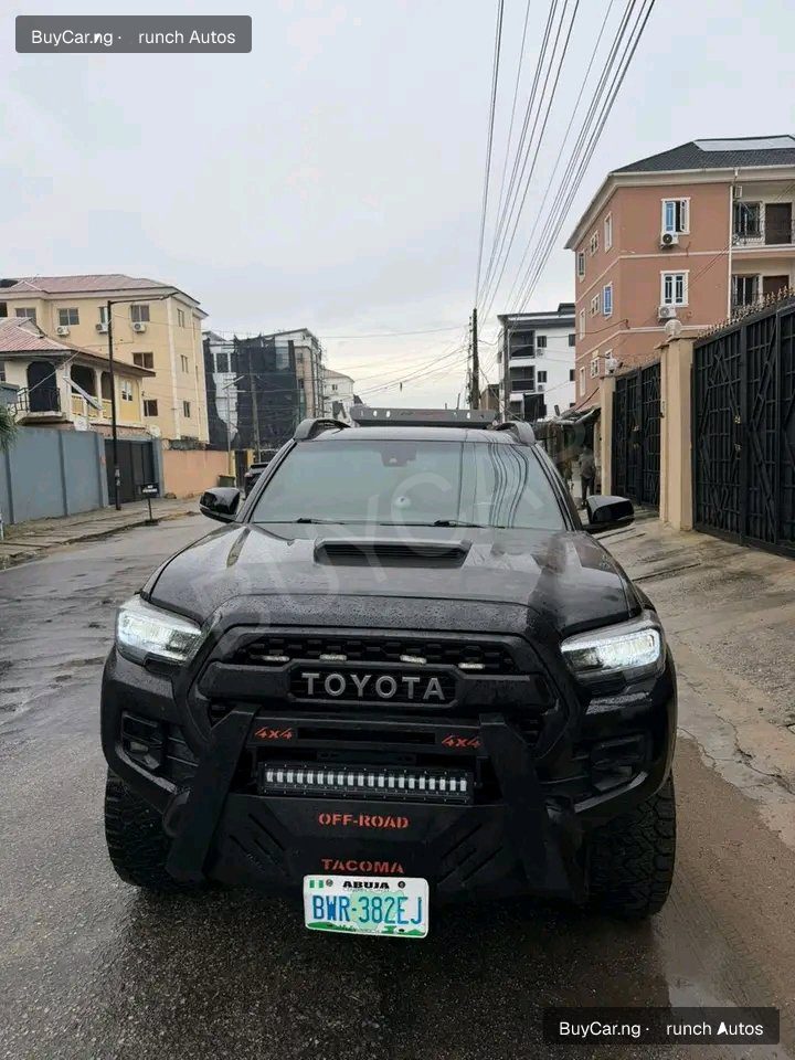 2020 Toyota Tacoma โ photo 1
