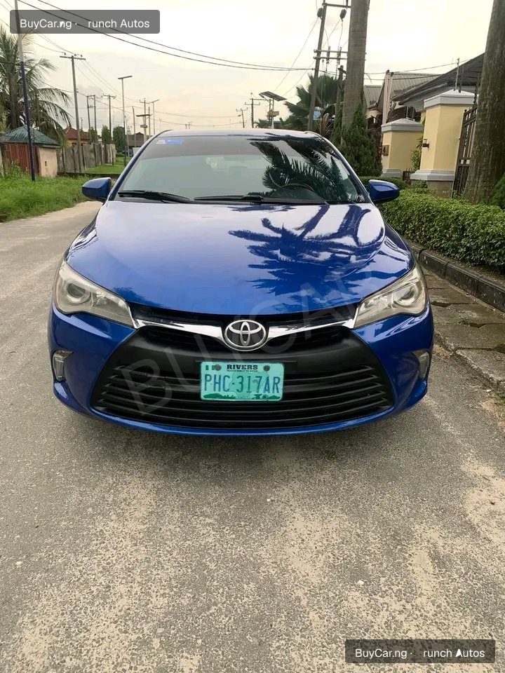 2016 Toyota Camry โ photo 1