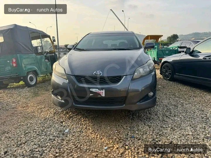 2009 Toyota Matrix โ photo 1