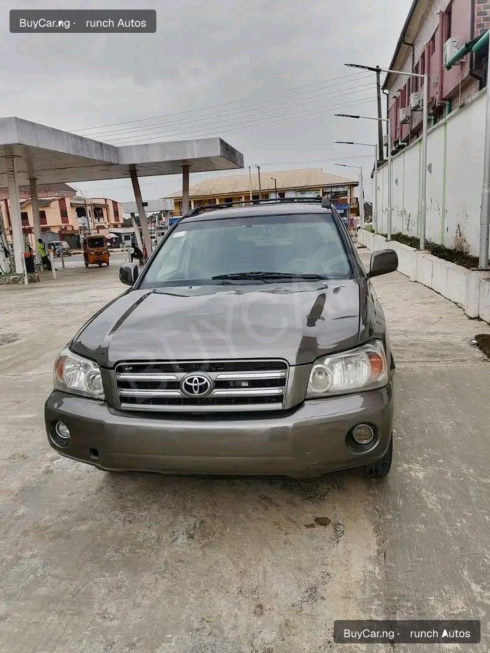 2005 Toyota Highlander โ photo 1