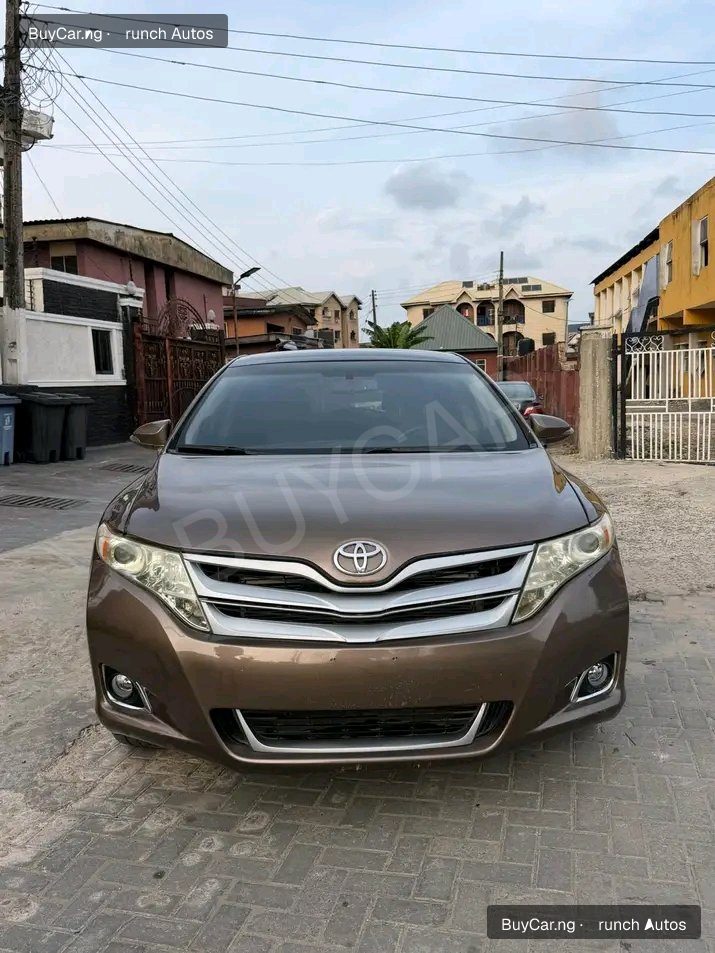 2014 Toyota Venza โ photo 1