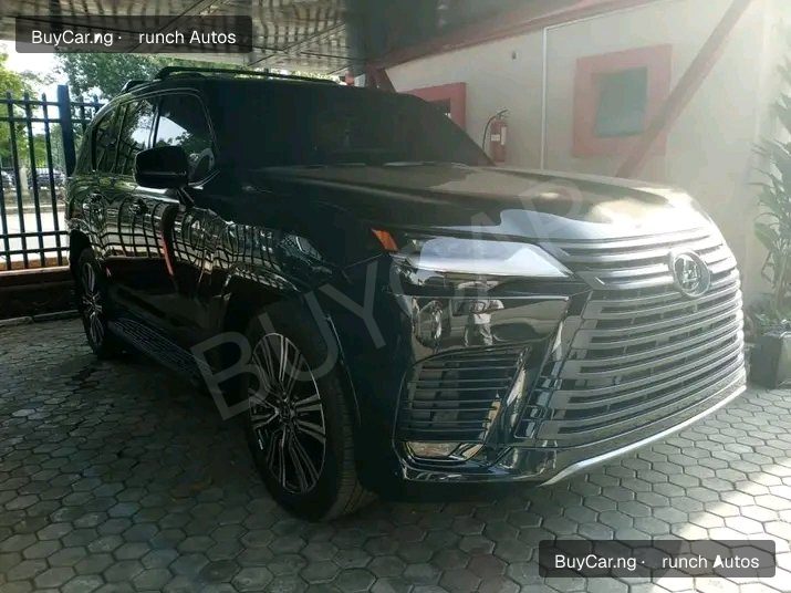 2025 Lexus LX600