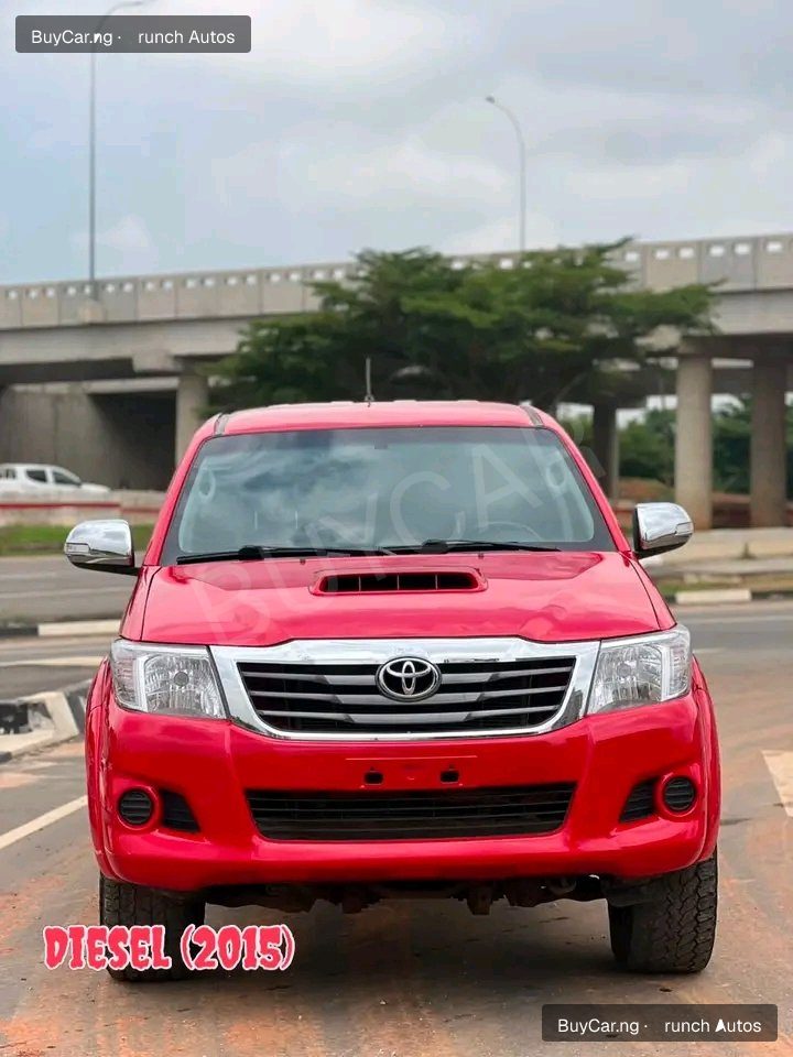 2015 Toyota Hilux
