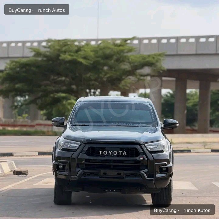 2023 Toyota Hilux Adventure GR