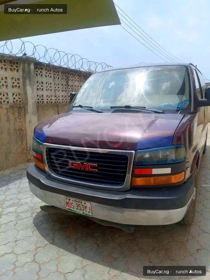 2023 GMC Savanna — photo 1
