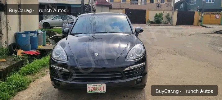 2013 Porsche Cayenne โ photo 1
