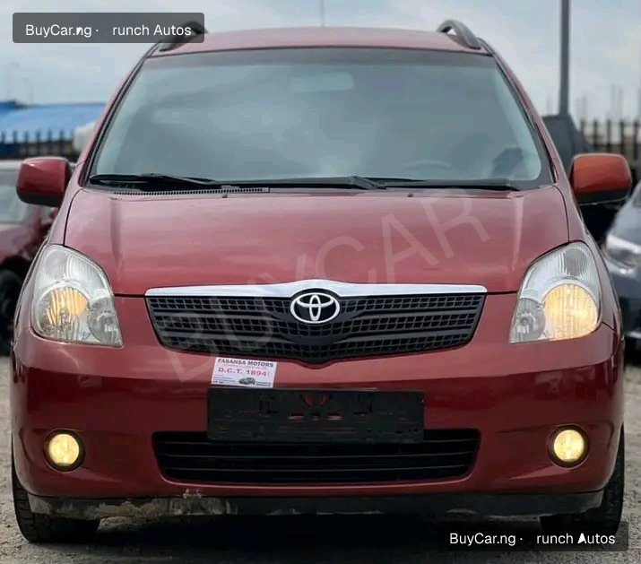 2006 Toyota Verso