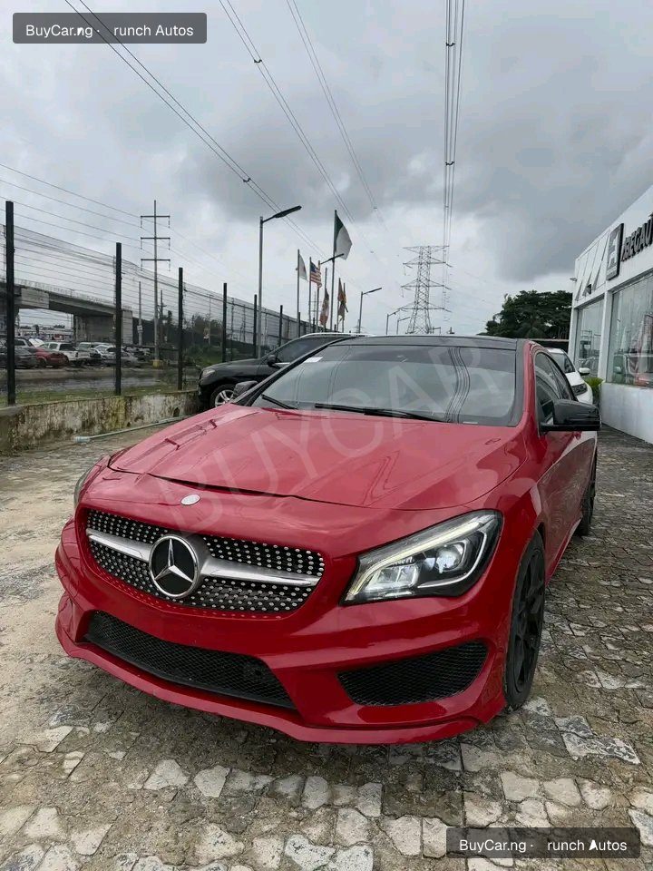 2014 Mercedes Benz CLA250