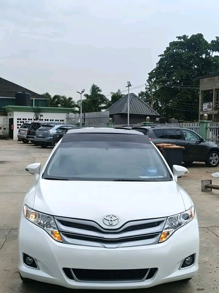 2013 Toyota Venza โ photo 1