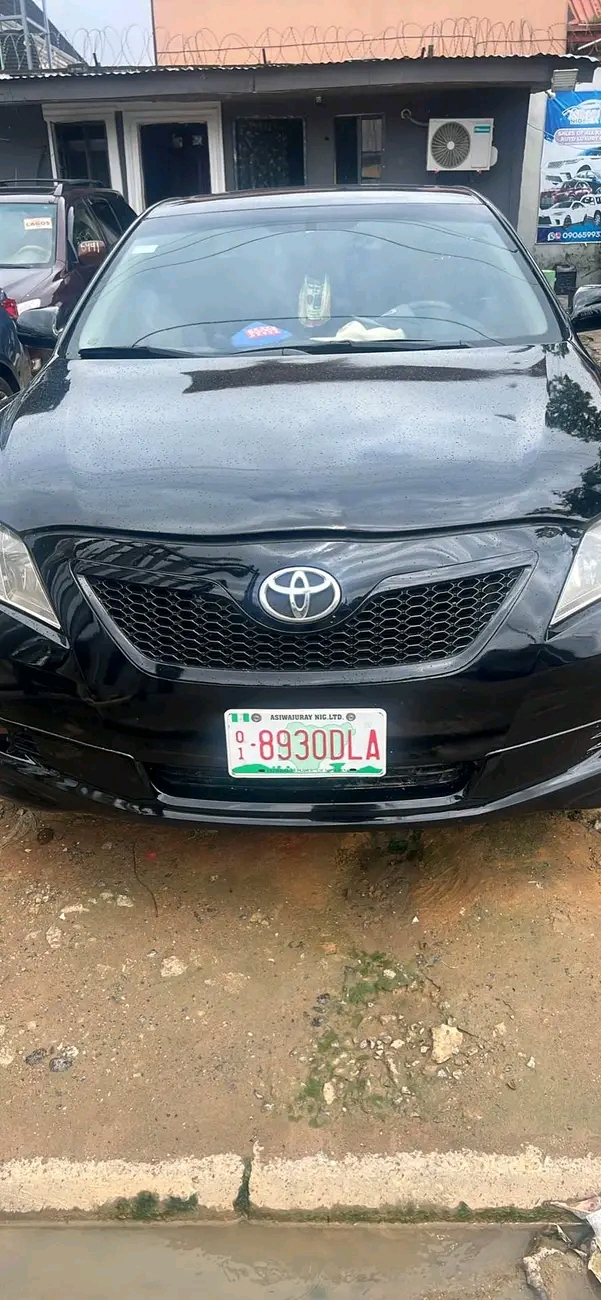 Toyota Camry muscle sport 