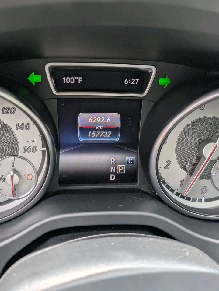 2017 Mercedes Benz GLA 250 4Matic โ photo 1