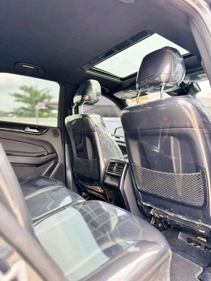 2016 Mercedes-Benz GLE 350 โ photo 1