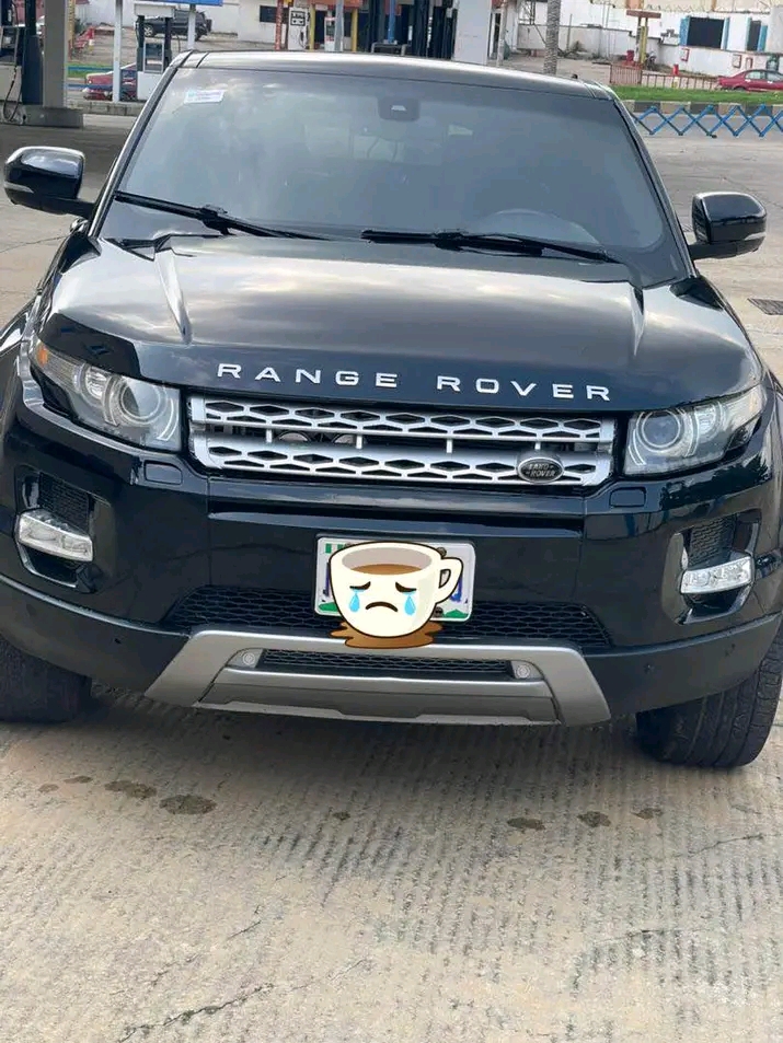 2009 Range Rover Evoque โ photo 1