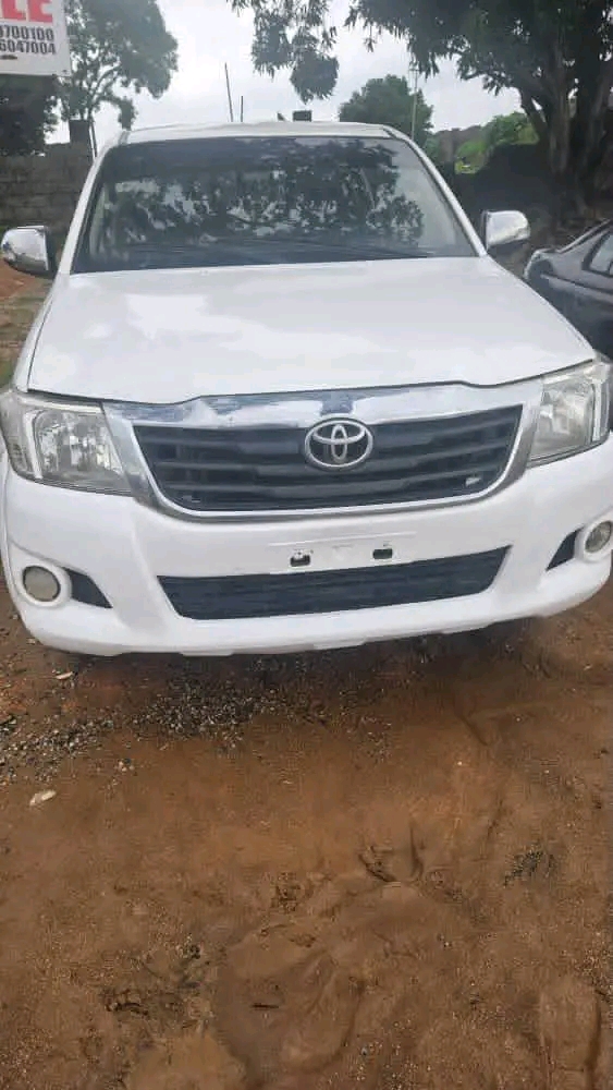 2014 Toyota Hilux