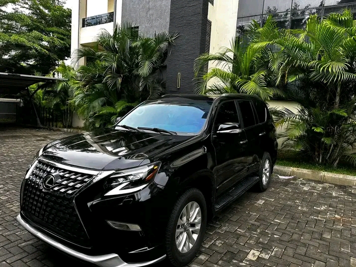 Lexus GX460
