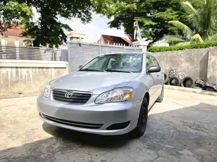 2006 Toyota Corolla โ photo 1