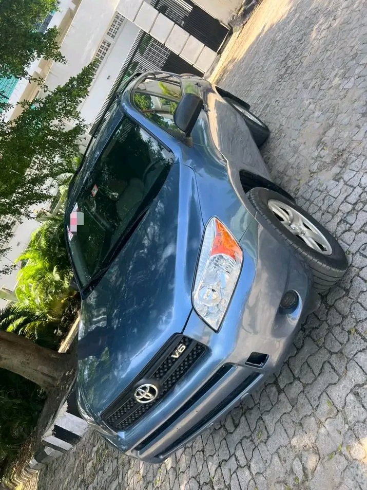 2008 Toyota RAV4 โ photo 1