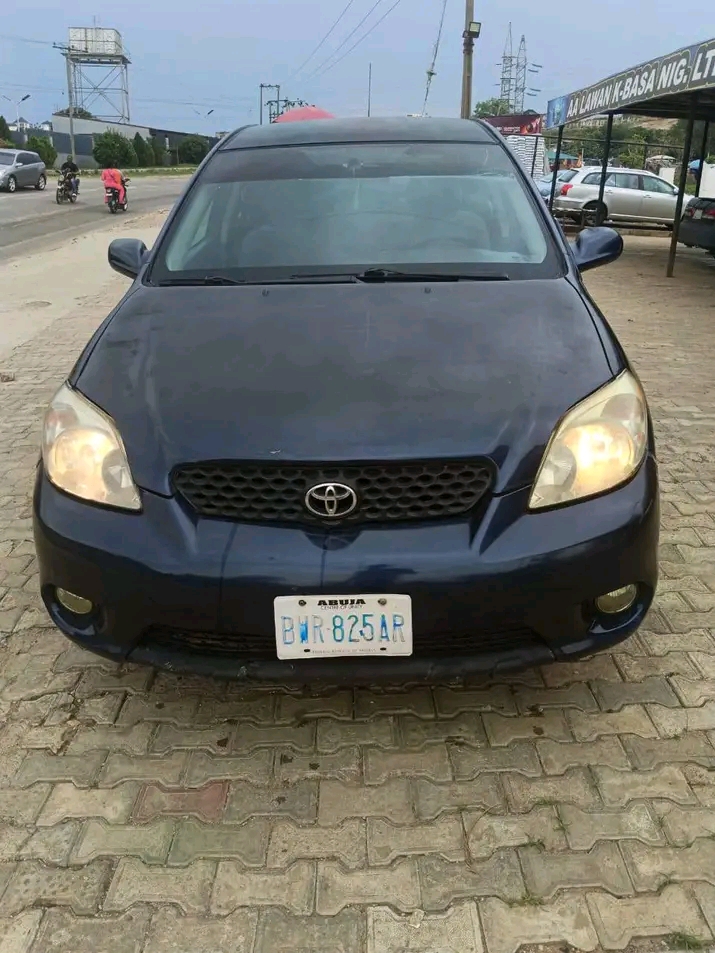 2006 Toyota Matrix โ photo 1