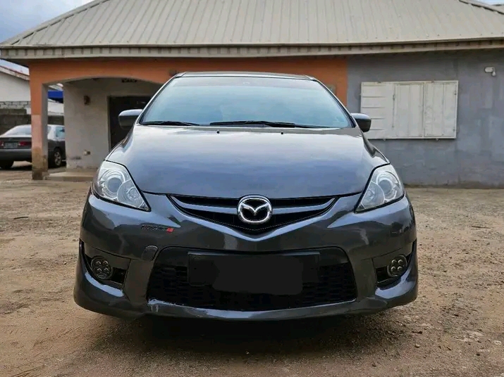 2006 Mazda 5 — photo 1