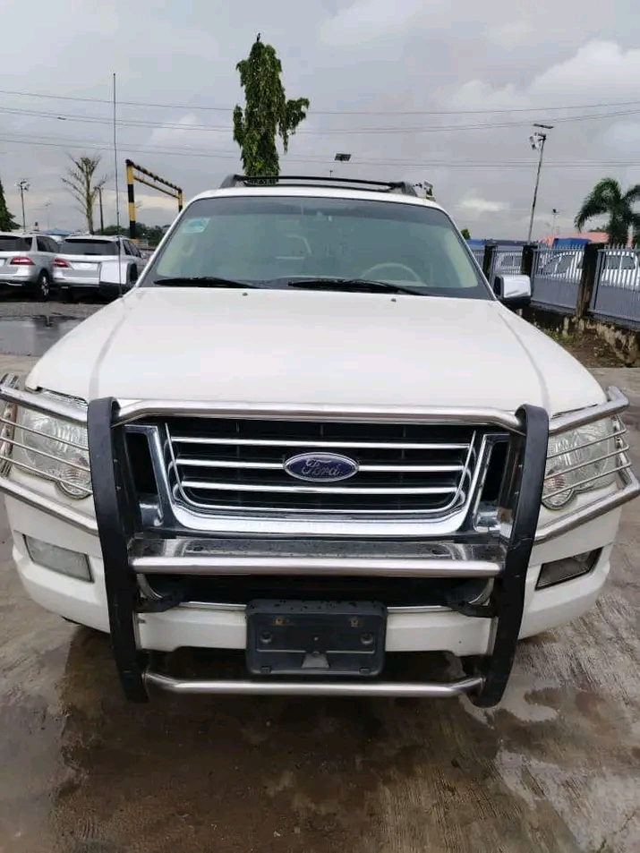 2008 Ford Explorer