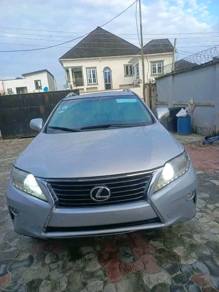 2015 Lexus Rx350 โ photo 1