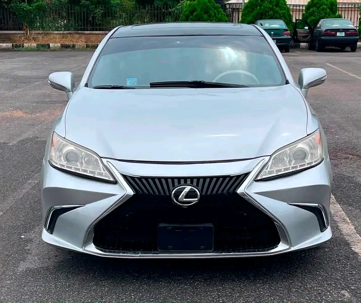 2008 Lexus ES350 โ photo 1