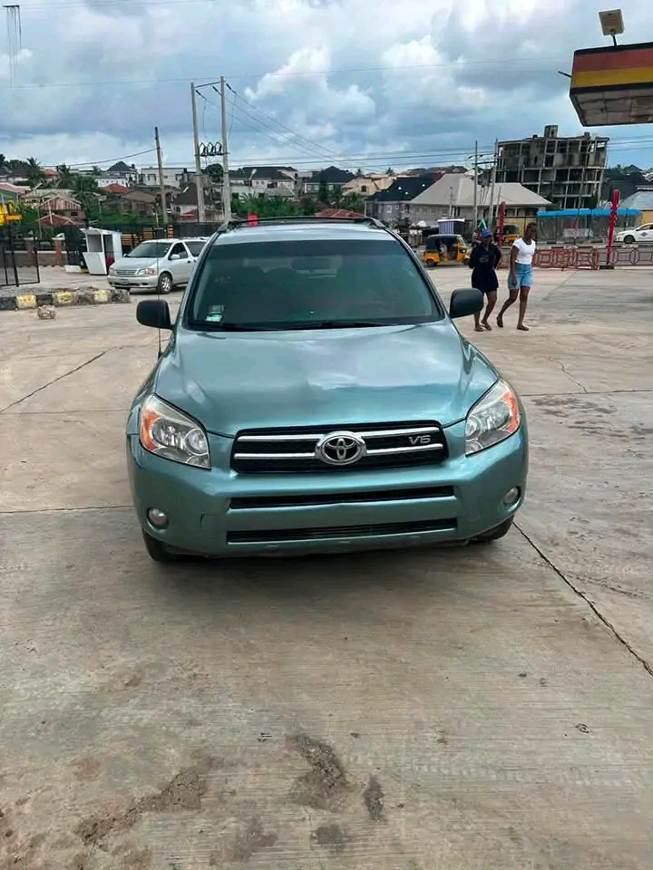 2008 Toyota RAV4 โ photo 1