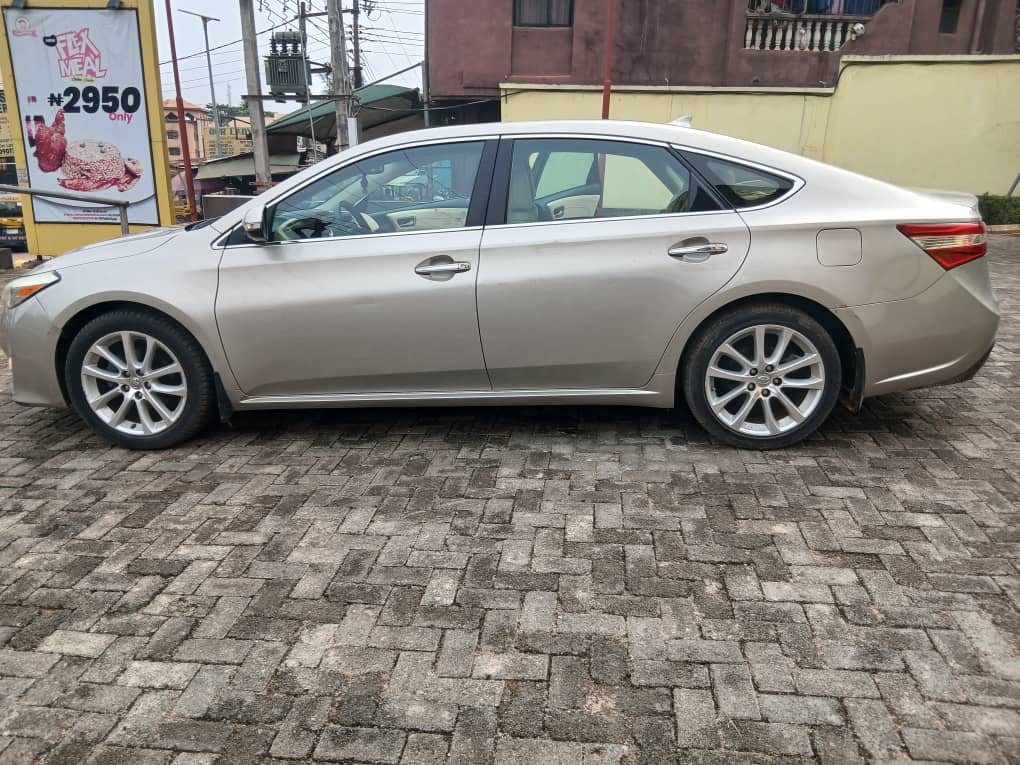 2015 Toyota Avalon