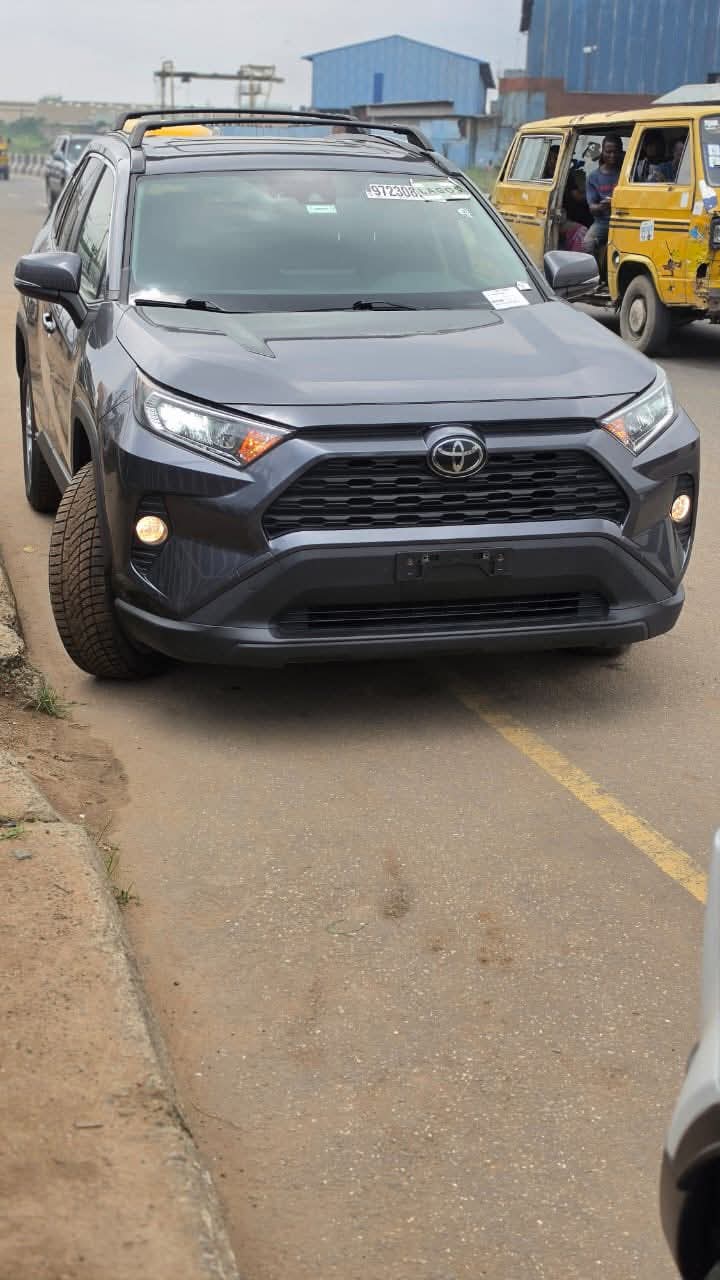 2019 Toyota RAV4