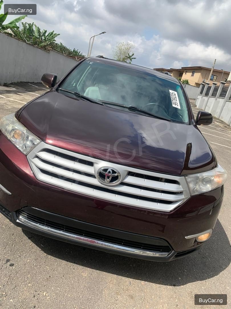 2013 Toyota Highlander โ photo 1